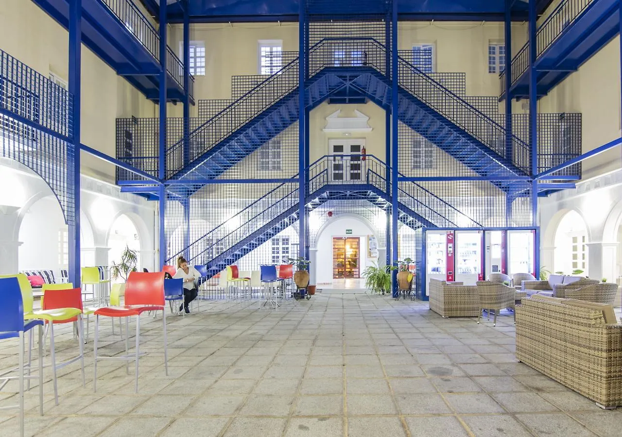 Albergue Inturjoven Huelva 0*,  Spanien